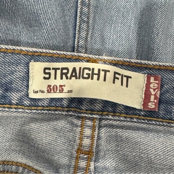 Levi's 505 Straight Leg Jeans Medium Wash Blue Broken In 100% Cotton | 34x32 12 - Picture 10 of 13